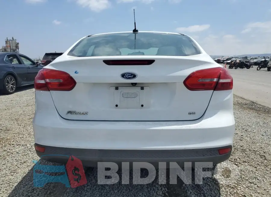 1FADP3F28GL310466 Photo# 6