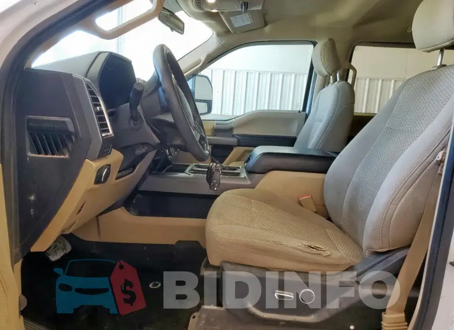 1FT7W2BT9JEB71401 Photo# 7
