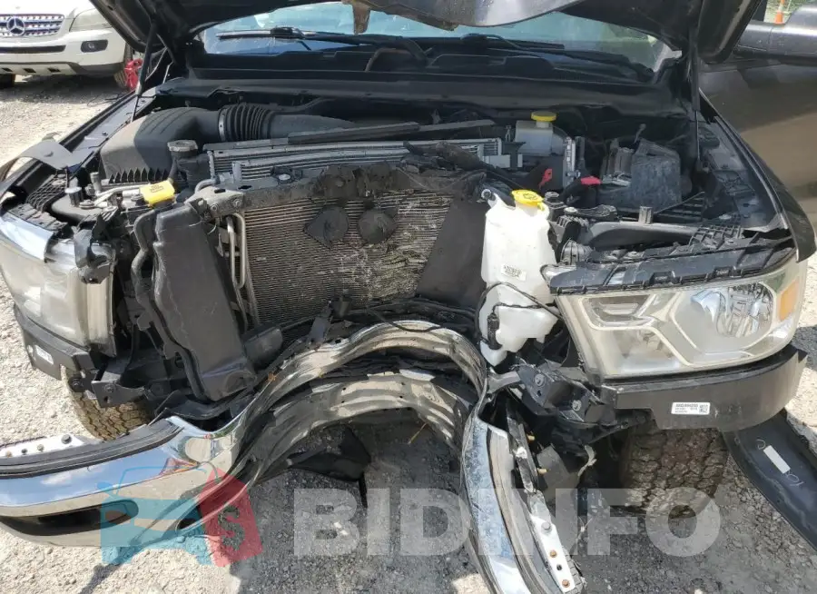 1C6SRFBT5LN174380 Photo# 11