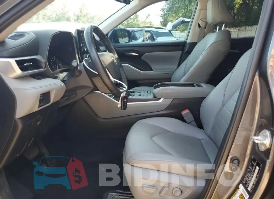 5TDGZRBH6LS045277 Photo# 7