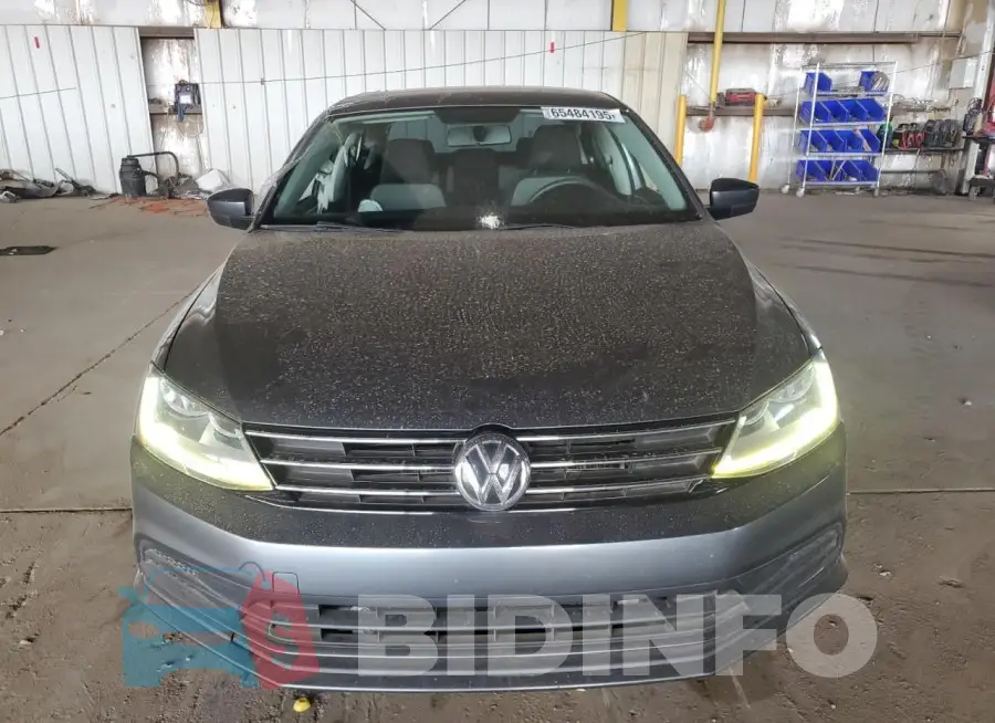 3VW167AJ0HM341195 Photo# 5