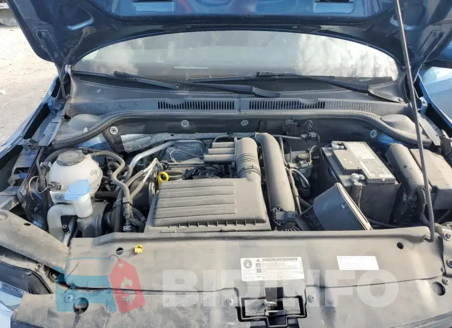 3VW2B7AJ2JM240407 Photo# 11