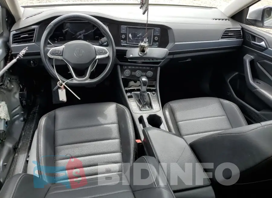3VW7M7BU1NM012588 Photo# 8