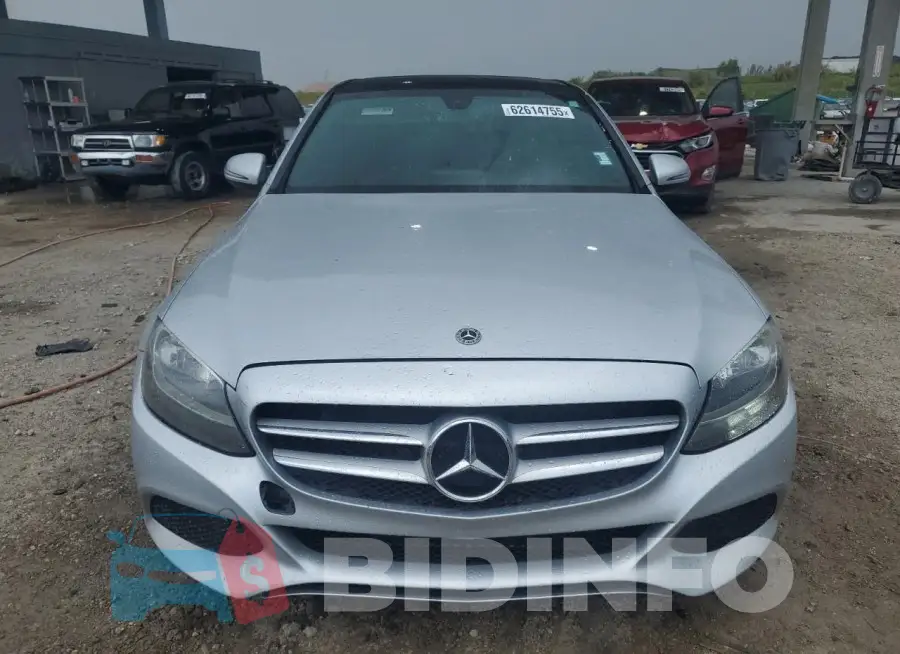 55SWF4JBXJU257653 Photo# 5