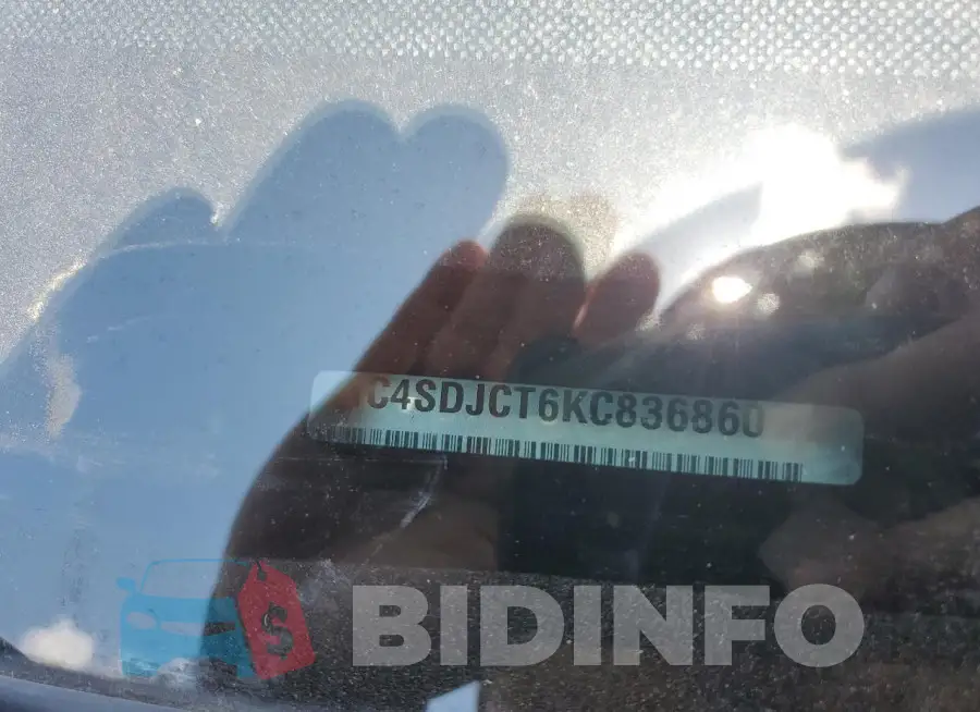 1C4SDJCT6KC836860 Photo# 13