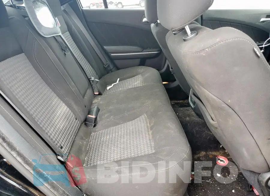 2C3CDXBG8PH664285 Photo# 10
