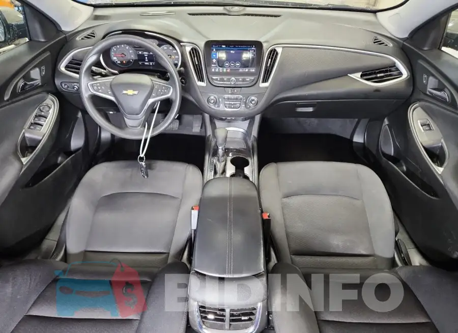 1G1ZD5ST6PF173330 Photo# 8
