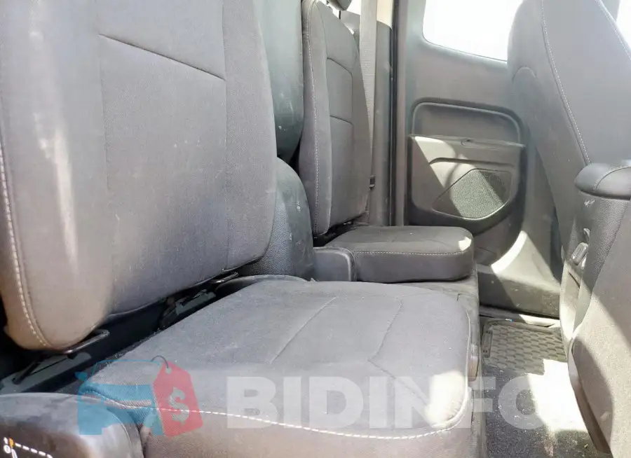 1GCHSCEA8N1208807 Photo# 10