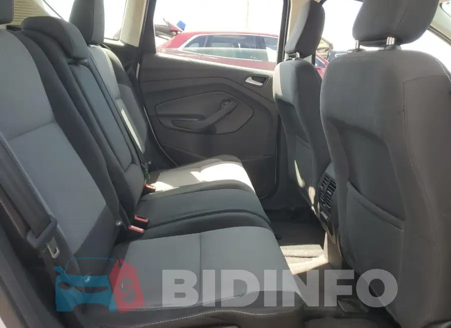 1FADP5AU6JL101626 Photo# 10