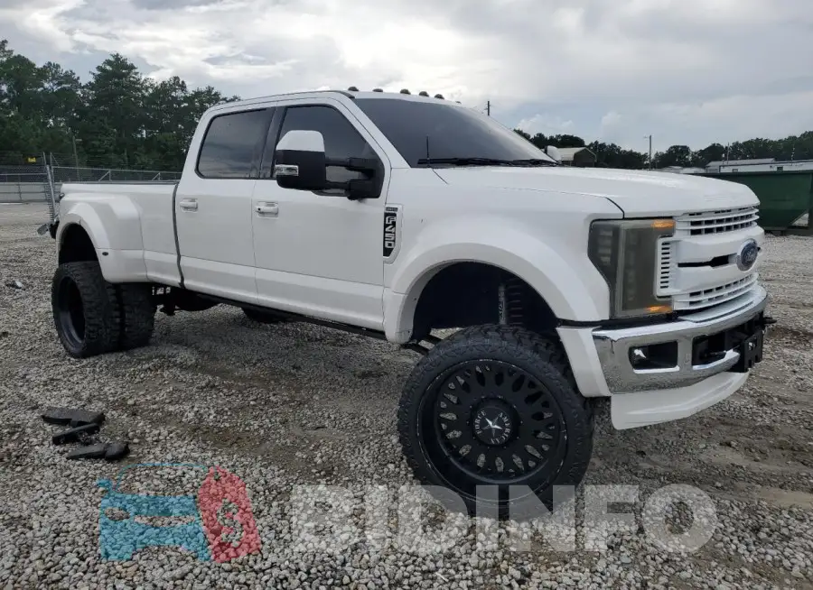 1FT8W4DT3JEC89280 Photo# 4
