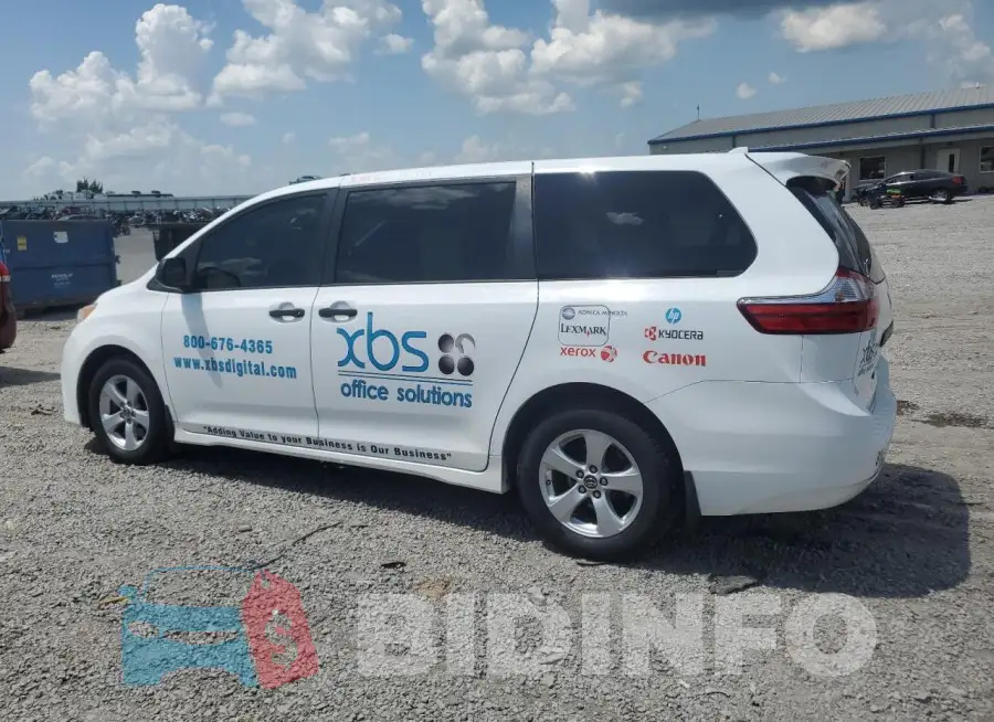5TDZZ3DC7KS966686 Photo# 2
