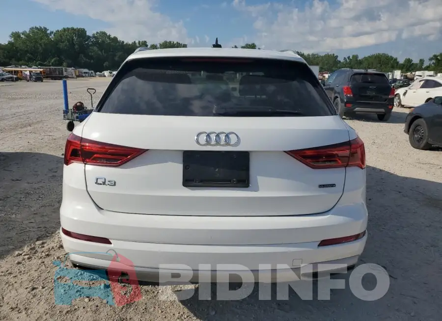 WA1AECF34K1076675 Photo# 6