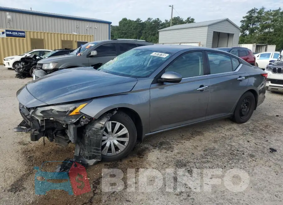 1N4BL4BV1PN362034 Photo# 1