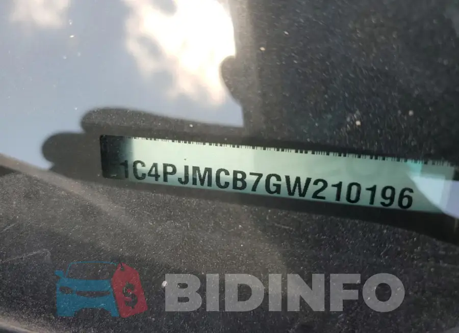 1C4PJMCB7GW210196 Photo# 13
