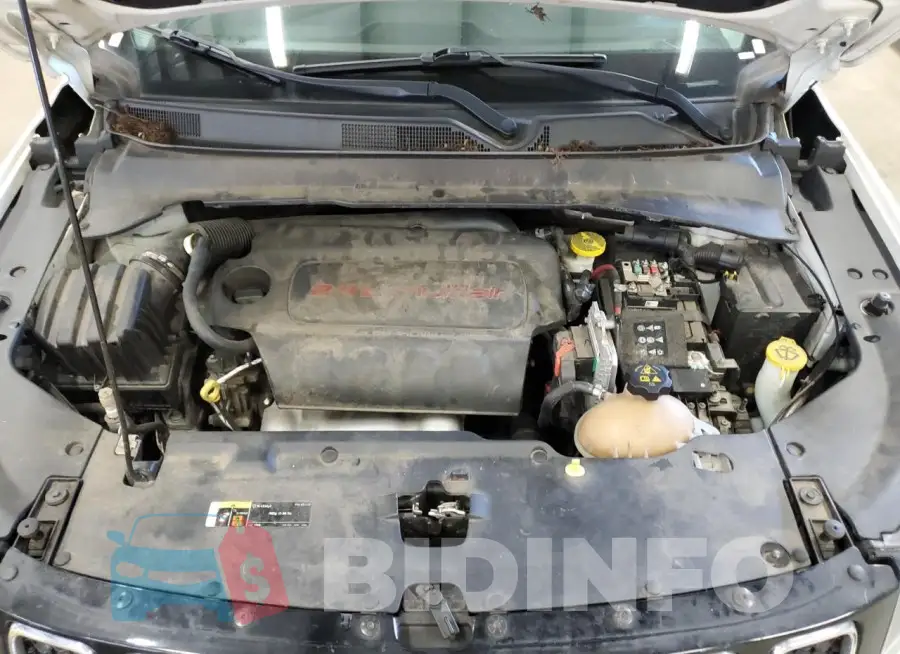 3C4NJCCB9LT152383 Photo# 12