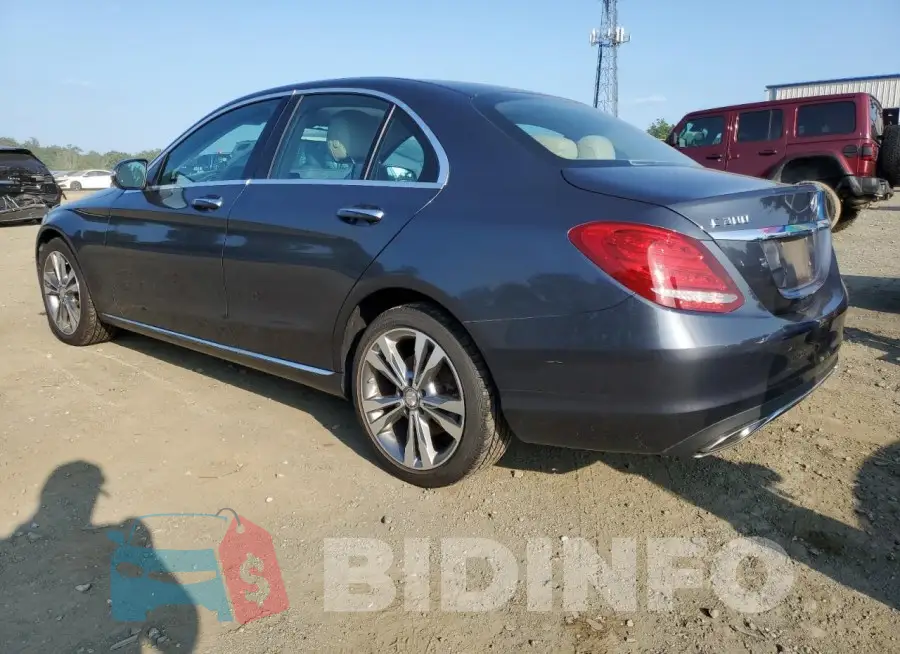 55SWF4KB5GU161503 Photo# 2