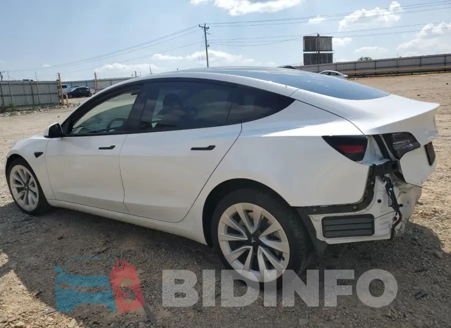5YJ3E1EB1NF110403 Photo# 2