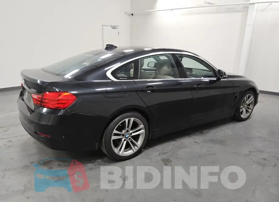 WBA4F9C33HG812015 Photo# 3