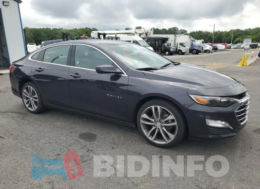 1G1ZD5ST3PF215114 Photo# 4