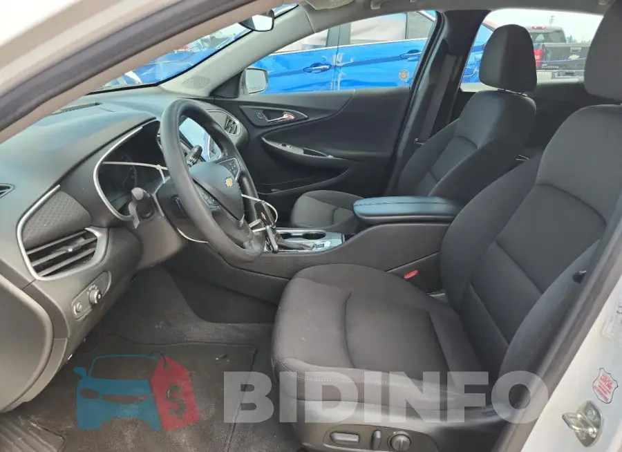1G1ZD5ST8PF162930 Photo# 7