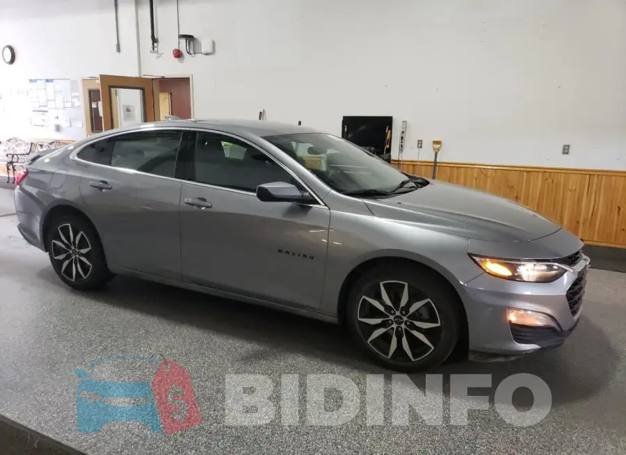1G1ZG5ST8RF161013 Photo# 4