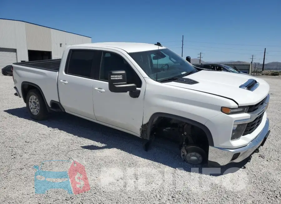 2GC4YNE76R1117841 Photo# 4
