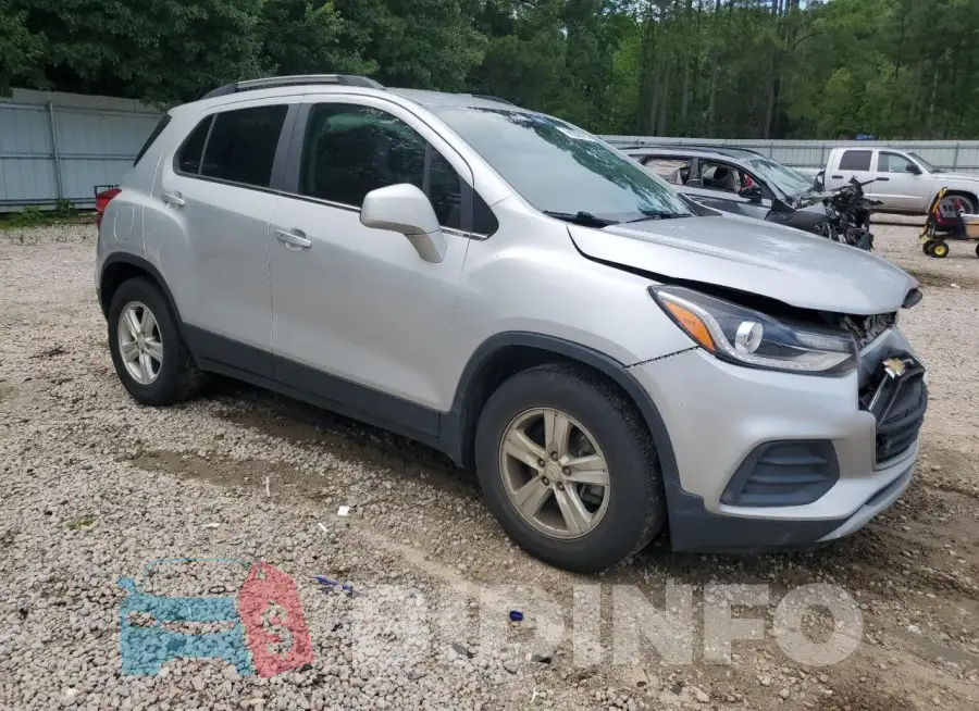 KL7CJLSB1LB324011 Photo# 4