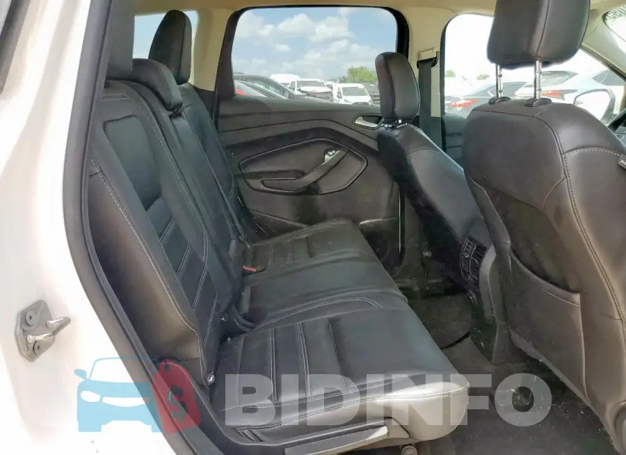 1FMCU9HD6KUC30548 Photo# 11