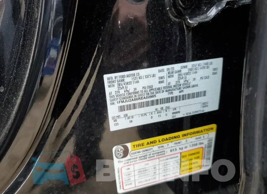1FMJU2A86REA02985 Photo# 13