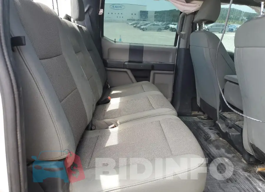 1FT7W2B60NEF59682 Photo# 10