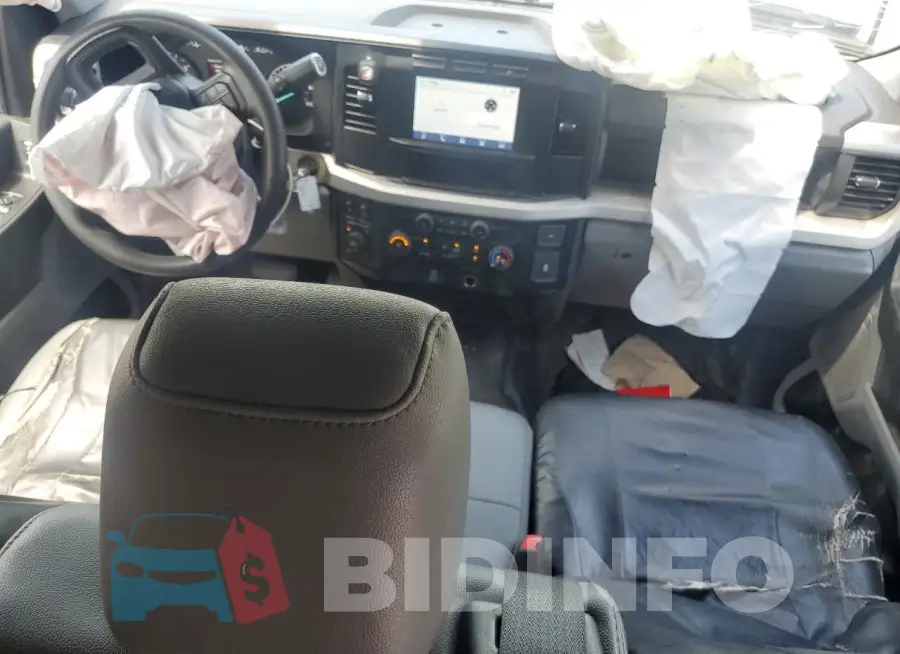1FT7W2BA7PED57526 Photo# 8