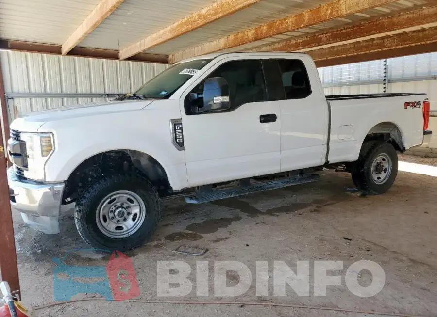 1FT7X2B61JEB42255 Photo# 1