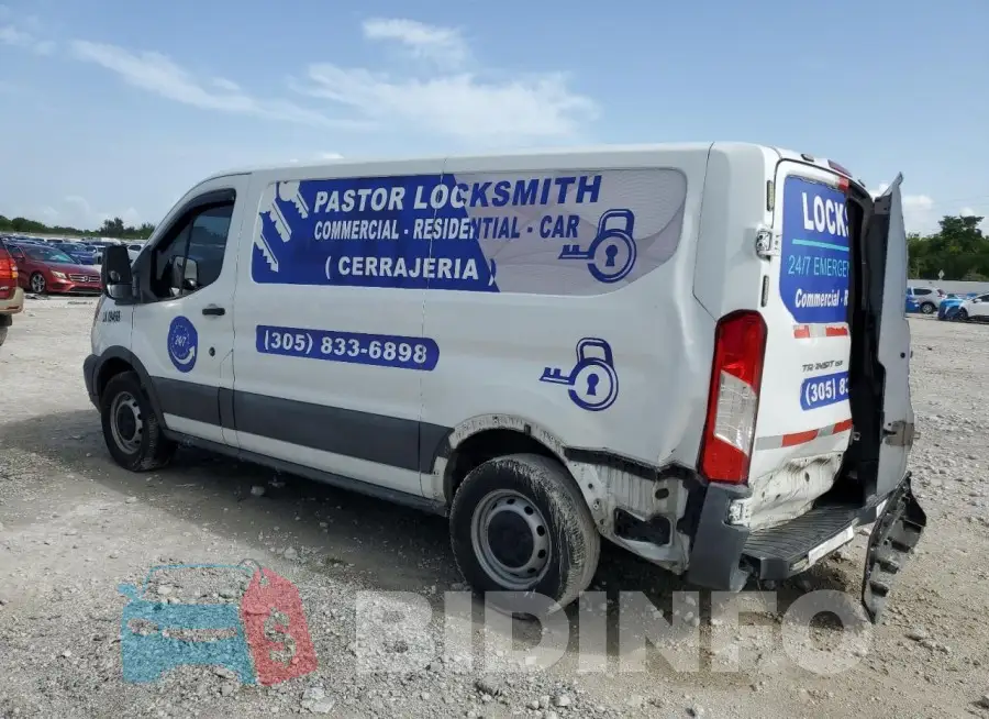 1FTYE1ZM2HKA81535 Photo# 2