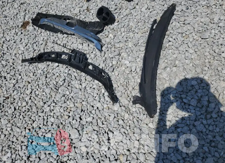 19XFC2F54GE073647 Photo# 12