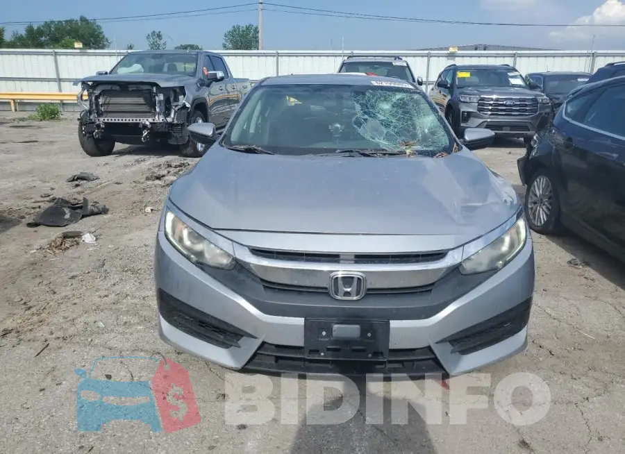 19XFC2F5XGE033623 Photo# 5