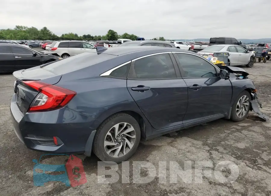 2HGFC2F73HH530473 Photo# 3