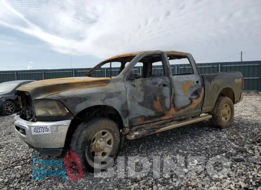 3C6UR5CJ6HG679232 Photo# 1