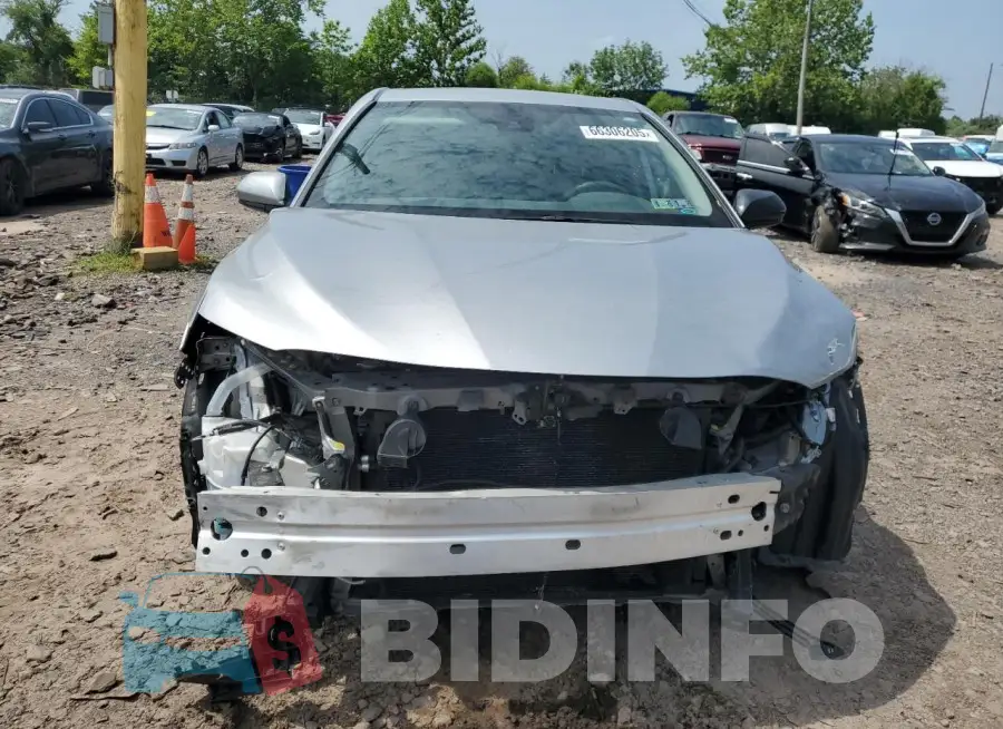 4T1C11AK5PU110217 Photo# 5