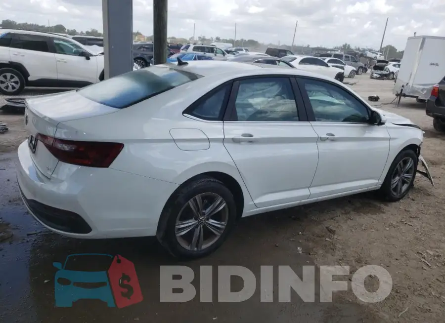3VW7M7BU0RM096862 Photo# 3