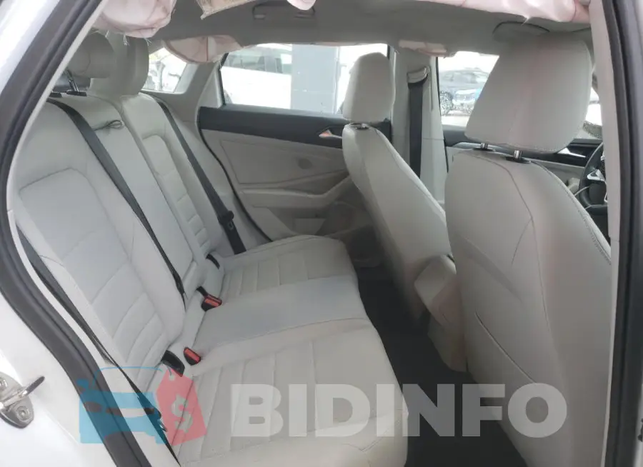 3VW7M7BU0RM096862 Photo# 10