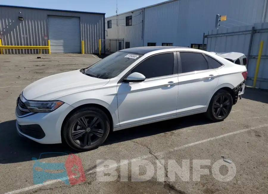 3VW7M7BU8RM040426 Photo# 1