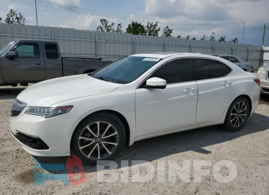 19UUB3F72GA800788 Photo# 1