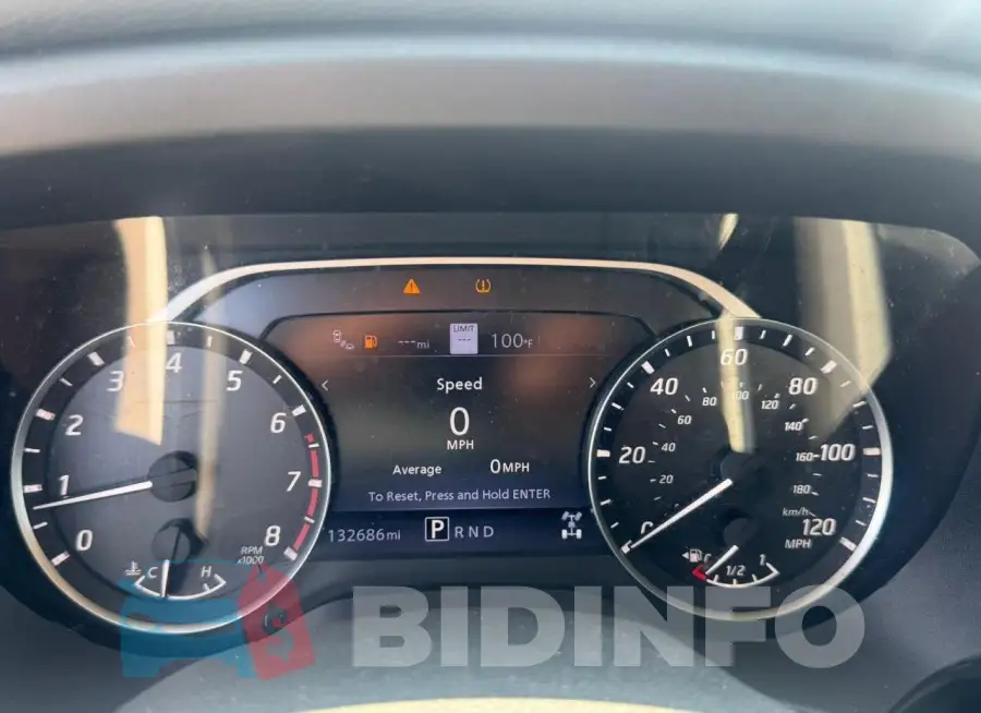 1N6AA1ED8LN5011 Photo# 8