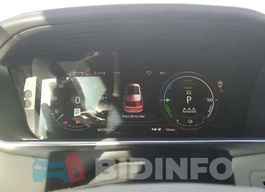 SALGS4RY6MA420041 Photo# 9