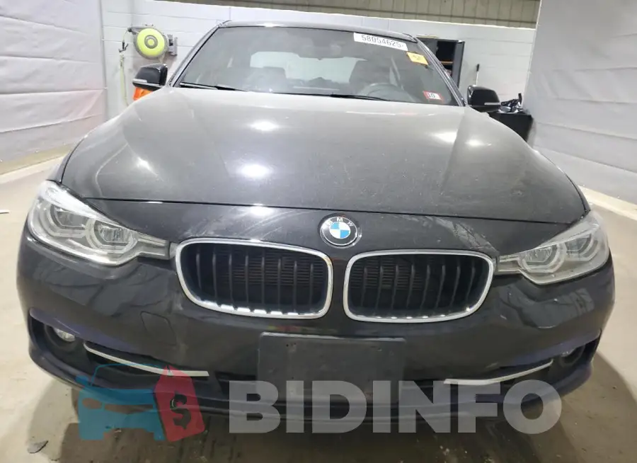 WBA8E3G52GNT75163 Photo# 5