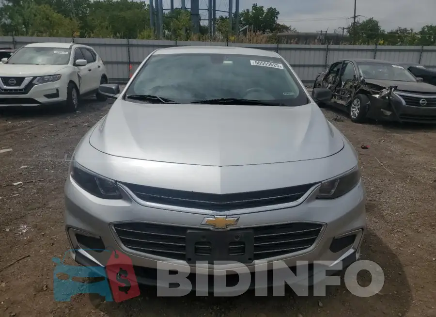 1G1ZB5ST8JF273300 Photo# 5