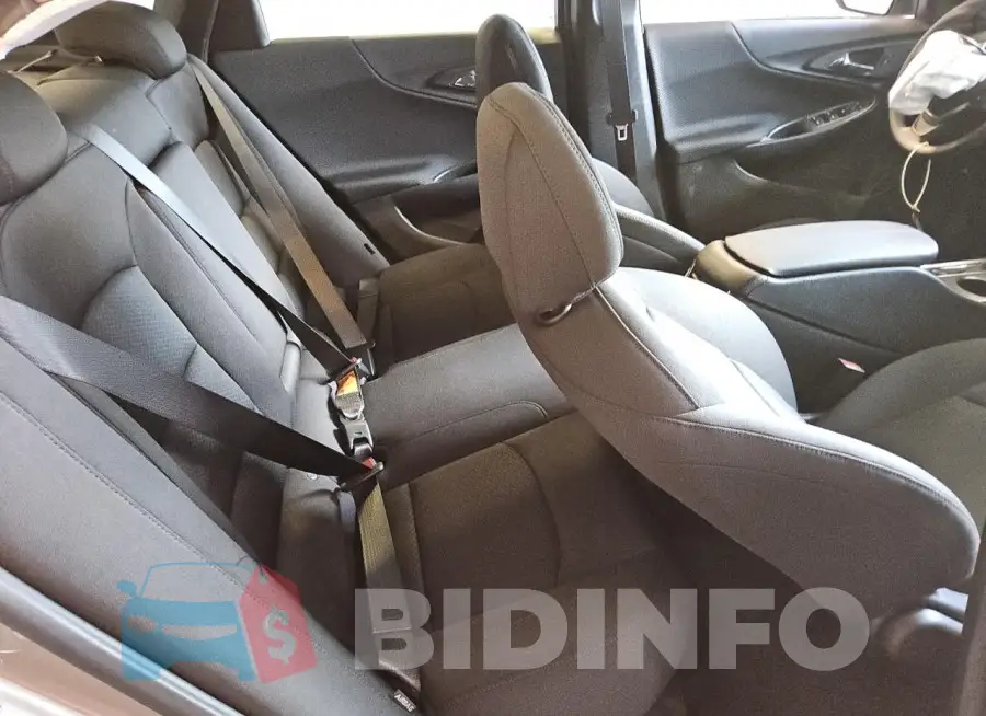 1G1ZD5ST5SF116481 Photo# 10