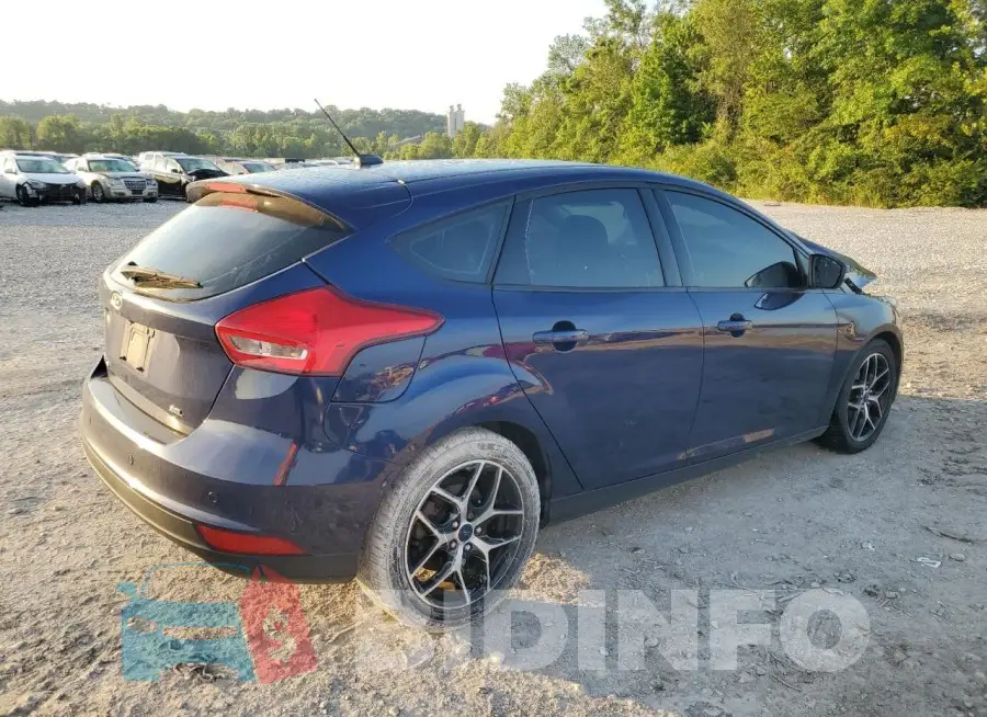 1FADP3M26HL244942 Photo# 3