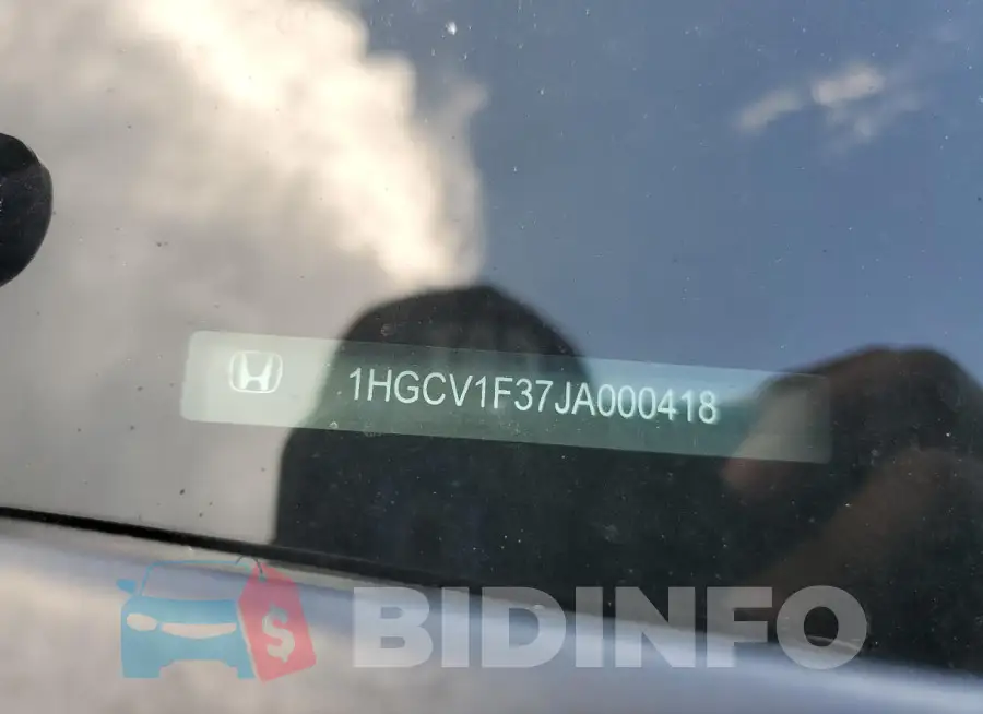 1HGCV1F37JA000418 Photo# 12