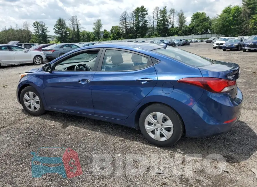 5NPDH4AE8GH753686 Photo# 2